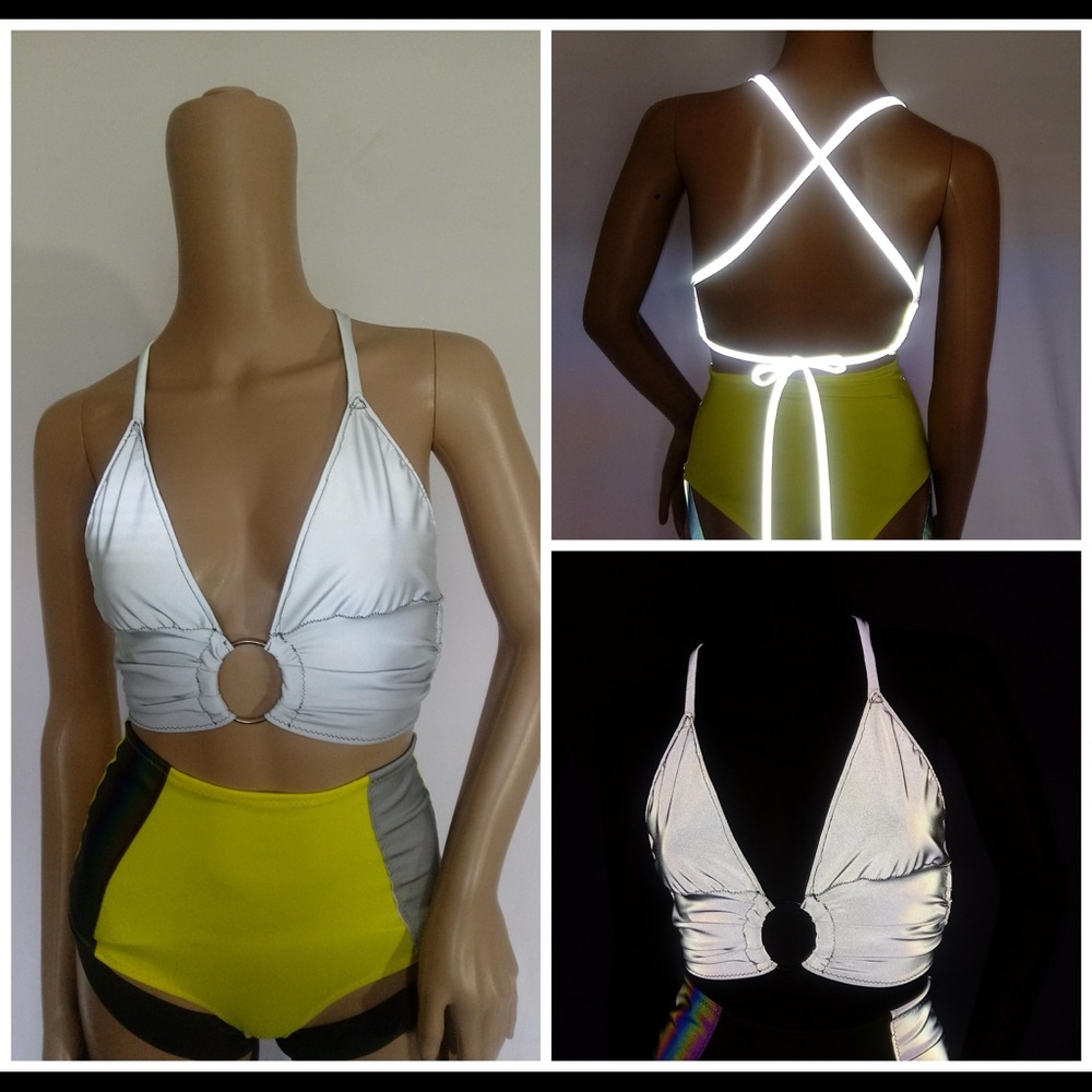 IO Ring Crop Top